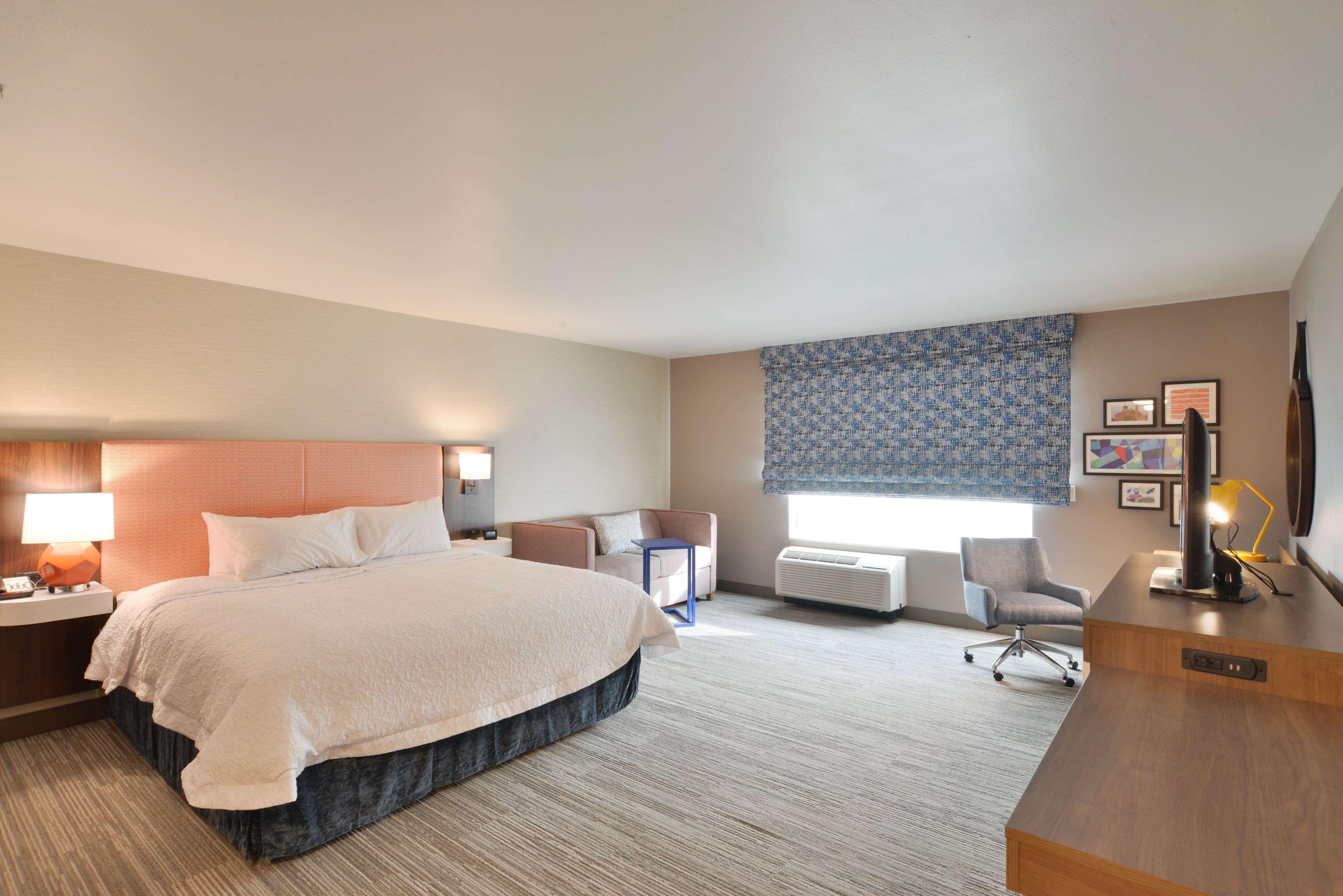Hampton Inn & Suites Menomonie-Uw Stout Buitenkant foto