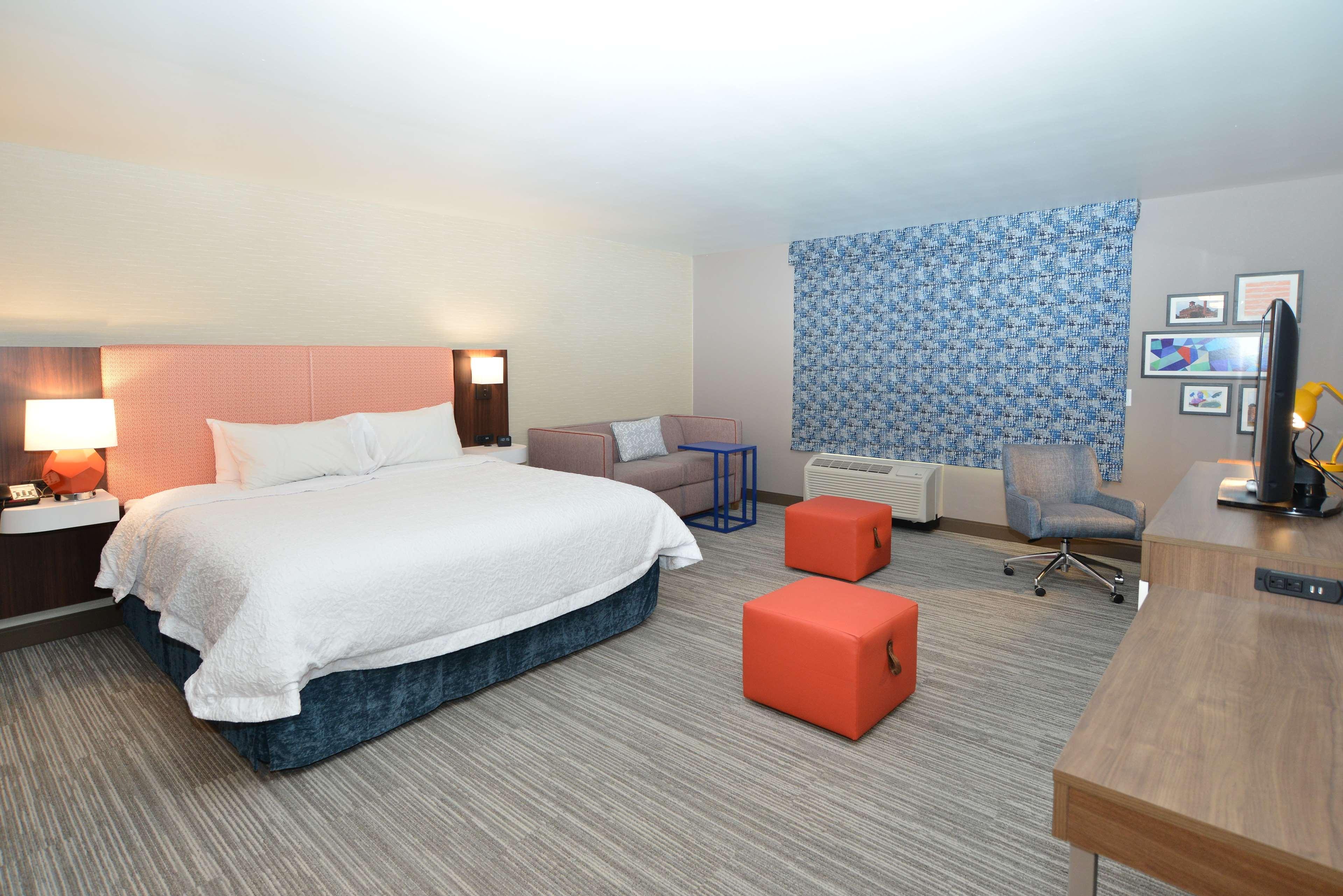 Hampton Inn & Suites Menomonie-Uw Stout Buitenkant foto