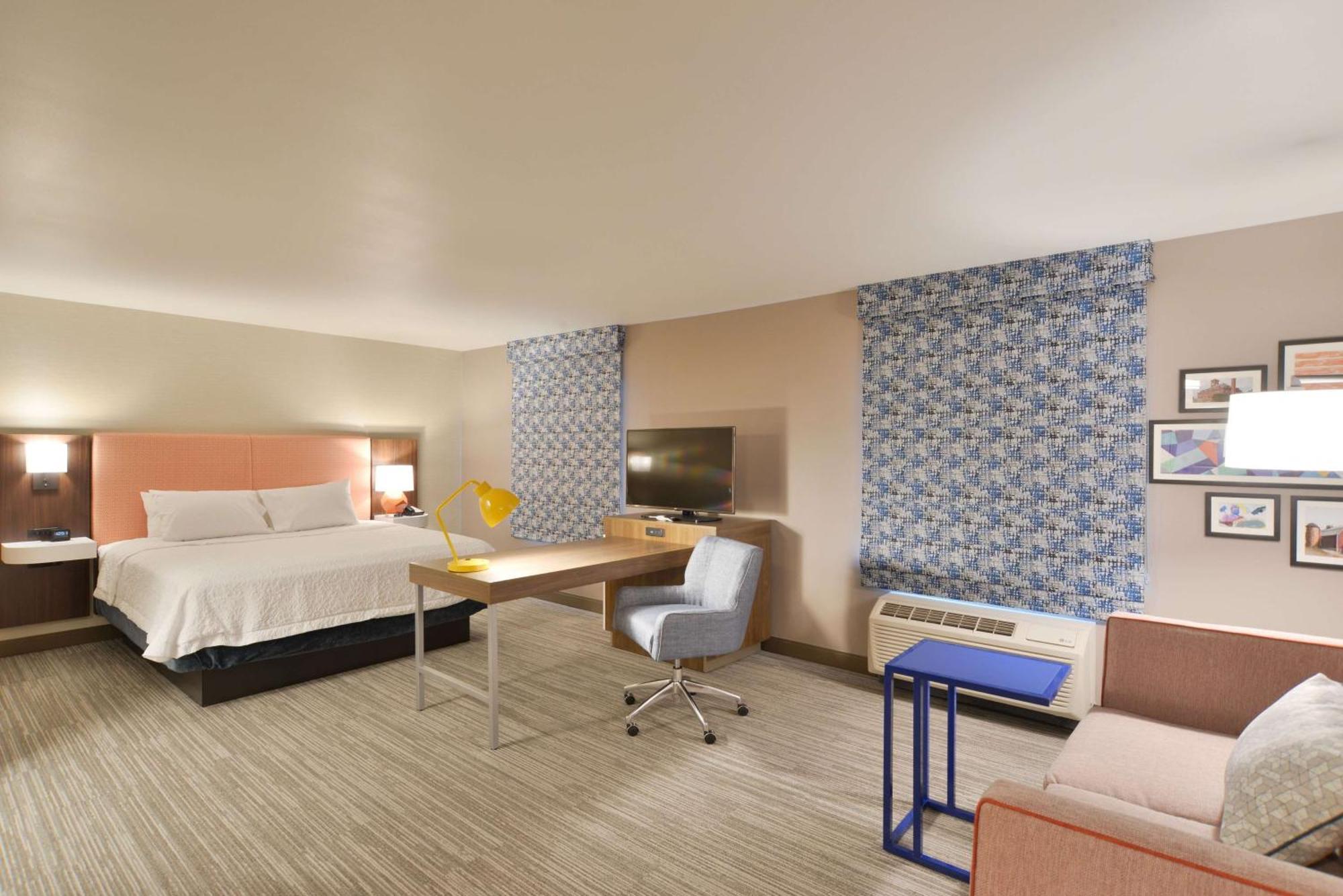 Hampton Inn & Suites Menomonie-Uw Stout Buitenkant foto