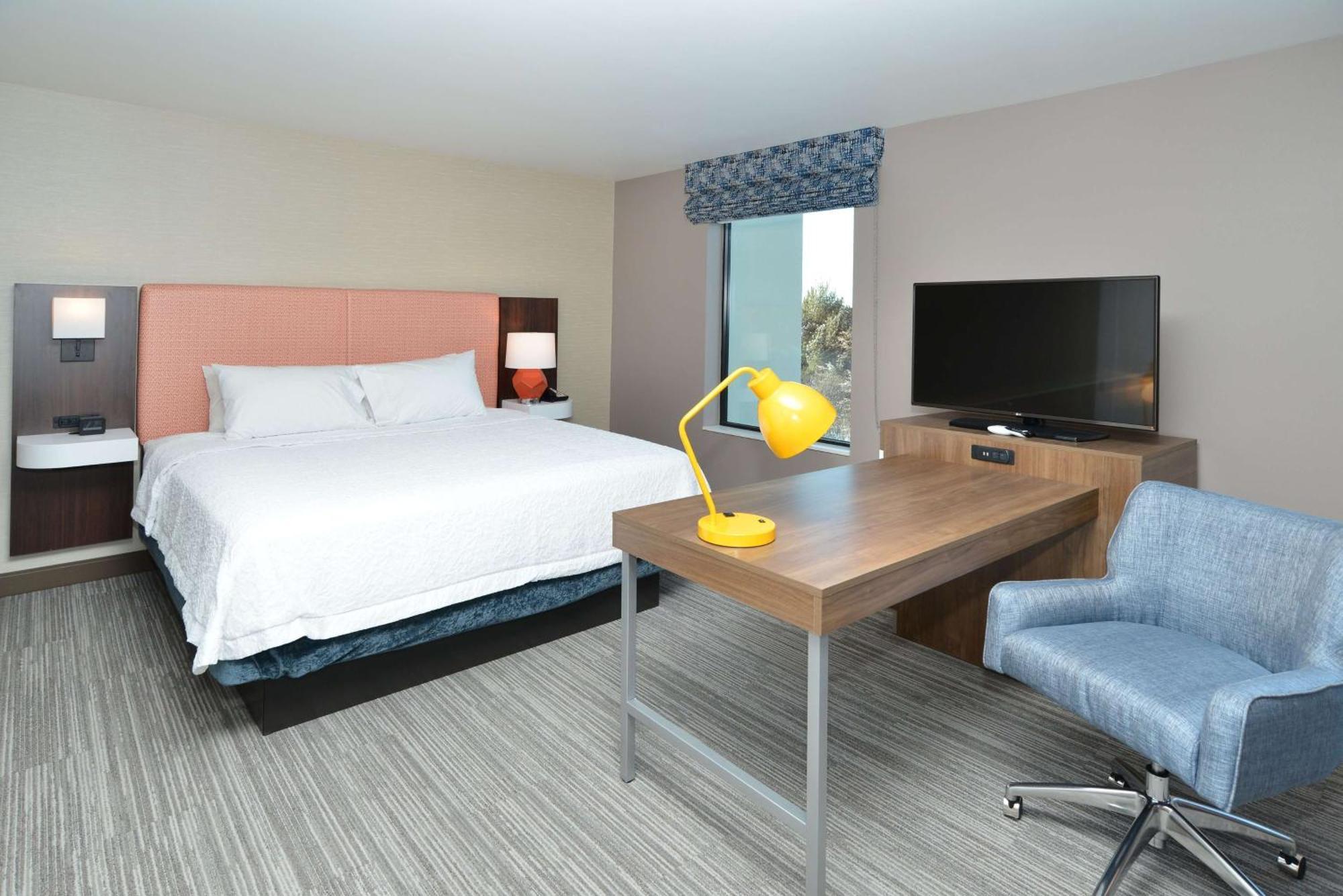 Hampton Inn & Suites Menomonie-Uw Stout Buitenkant foto